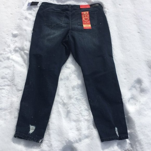 Celebrity Pink midrise girlfriend jeans - size 18 - Picture 2 of 5